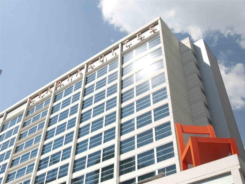 Hotel Stadia Santa Fe 5*